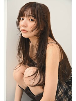 ラックスビー スカイ 大阪梅田店(LUXBE SKY)の写真/伸ばしかけでも、今がいちばん可愛い。髪質を活かしたカットで、無理なく自然に魅力を引き出します◎