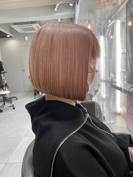 ユーフォリア エヌ 池袋サンシャイン通り店(Euphoria +n) 【ユーフォリア/池袋】ぱつっとボブ×ピンクベージュ