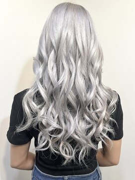 リリー シブヤ(Lilly shibuya) 【Lilly渋谷】#ホワイトアッシュ#ホワイトブリーチ#ケアブリーチ