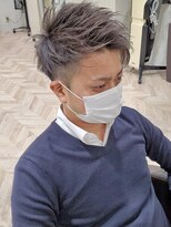 トローノ 栄(TRONO)&nbsp;【TRONO　岩田】束感アップバングショート／ジェットモヒカン