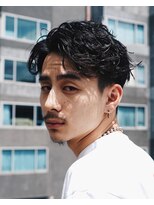 フィフス 名駅(fifth)&nbsp;ツイストスパイラル/センターパート/ツーブロック/メンズパーマ