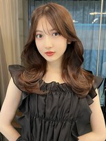 アリュウル 表参道 青山(Allure)&nbsp;大人可愛い色っぽさ。韓国くびれヘアレイヤーカット薄め前髪