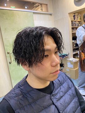 グレースマンカフェ(GRACE MAN CAFE) 【メンズパーマ】センターパート×スパイラルパーマ