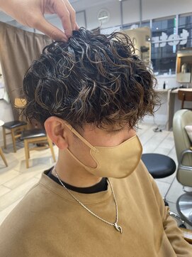 テトラ バイ ネオリーブ 横浜西口店(tetra by neolive) 横浜★ツイストスパイラルパーマ