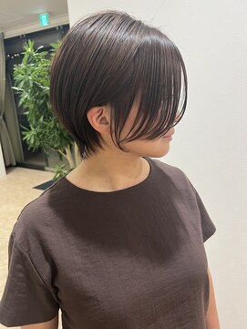 オーダイム(ou' dime) 長めの丸みとクビレショート