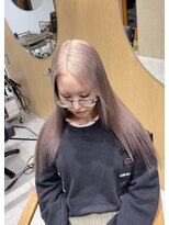 スタン 渋谷(Stam) ミルクティーホワイトグレージュミディアムロングウルフ30代