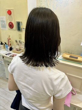 ネオリーブリノア 北千住東口店(Neolive Linoa) 切りっぱなしボブ