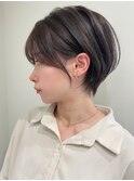 ハイライト白髪ぼかしダブルカラーインナーカラーショートボブ