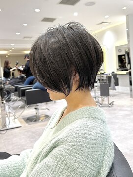 バンプ ギンザ(BUMP GINZA) 30代/40代/50代◎絶壁解消/白髪ぼかし/大人小顔ショート【湯本】