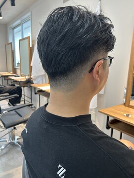 シーフ 千葉(Cyf) スペインカール/フェード/外国人風ハイライト/千葉駅/森茂樹