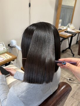 セライロ 千葉(celilo) カール/セミディ/シアーカラー/姫カット/千葉駅