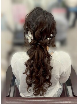 ベルグロー 北新地上通り店(BELLEGROW) ゆるふわローポニー