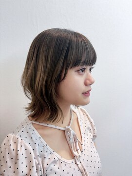 ヘアーアンドアイラッシュ ビス 下曽根店(Bis!) 切りっぱなしボブ