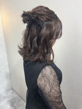 ベル(Velle) ハーフアップお団子