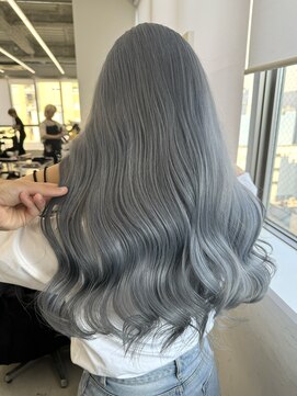 リノート バイ エゴル 太田川(Linoet by ENGOL) 新美蓮/ブルーシルバー/ペールブルー/ハイトーン/ブリーチ