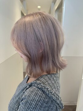 ナンバーウルスキキ(N°ulus kiki) ブリーチ/ダブルカラー/ハイトーンカラー/デザインカラー/名駅