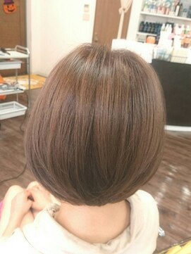 キュアー 浜ノ茶屋店(cure) ナチュラルショートボブ★