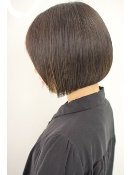 ドゥーエ 国分寺美容室(due) シルキーカットボブ