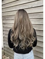 ワイズヘアースタジオ(y'z hair studio)&nbsp;外国人風バレイヤージュ