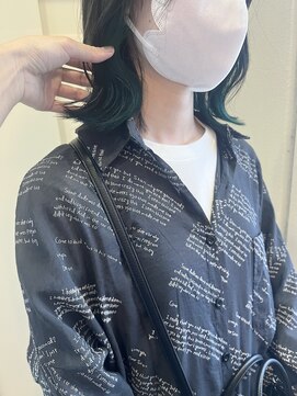 ヘアーデザイン シュシュ(hair design Chou Chou by Yone) イヤリングカラー☆グリーンカラー