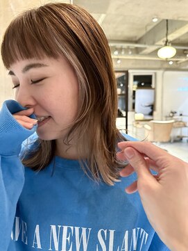 パーク(PARK) インナーカラーレイヤーカットハイレイヤーイヤリングカラーボブ