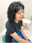 夏パーマで黒髪スタイル
