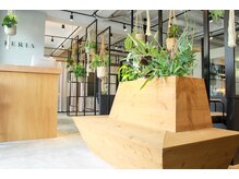 メンズ フェリアファム 桃山台(Men's FERIA fam)の雰囲気（落ち着いたsalontime）