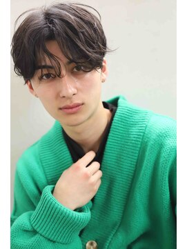 エフェクト 横浜(effect) 毛流れセンターパートニュアンスパーマツーブロック刈り上げ