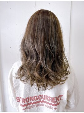 ケルン 梶が谷駅前 ハイライトカラー