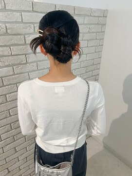 ディティカ ティア(Dityca tia) ツインカチモリ