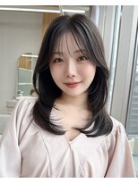 アフロート ディル(AFLOAT D'L)&nbsp;シースルバングの抜け感あるひし形シルエットレイヤーが人気