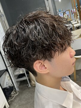 フィフス 原宿(fifth) 原宿緩めツイストスパイラルパーマメンズカットラウンドマッシュ