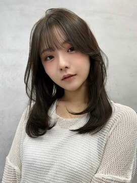 キラ 渋谷(KILLA) ★ココアベージュ/オリーブグレー/小顔/黒髪/クラゲヘアー/原宿