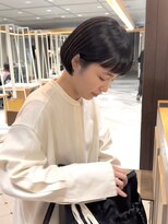 サーカス バイ ビュートリアム 青山(CIRCUS by BEAUTRIUM)&nbsp;ボブ　ミニボブ　切りっぱなしボブ　ヘアアレンジ　ぱつっとボブ
