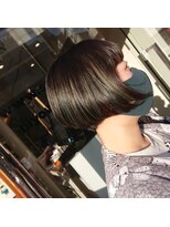 榮美容室 本店 グラデーションボブ