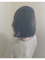 モルニ(MORNI)&nbsp;アッシュグレー_マロンベージュ Aラインボブ かきあげ