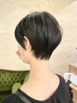 ビュートリアム265(BEAUTRIUM 265)&nbsp;マッシュショート/前髪あり/小顔ショート/ゆるふわ/パーマ
