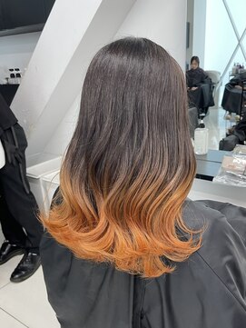 アライブ キチジョウジ(ALIVE Kichijoji) オレンジグラデーションカラー