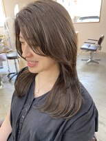 キュオンシア(CUEON. ciea)&nbsp;大人レイヤー×シアーベージュ