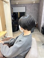 バッカ 横浜桜木町店(BACCA) 丸みショート、アッシュ