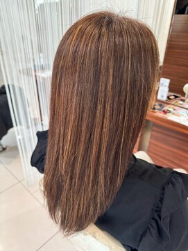 トゥルートラスト 和戸店(True Trust) おしゃれな大人のデザインカラー ブラウンハイライト 髪質改善