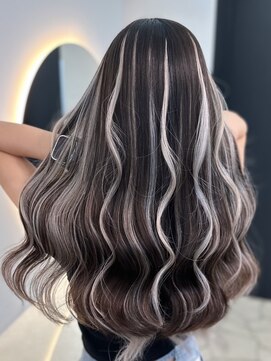 ラピス 福岡天神店(Lapis) アッシュブラウン×エクステハイライト