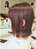 チェリーレッド前下がり切りっぱなし小顔ボブ／20代30代40代