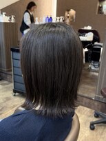 アルターリール(aL ter Rire)&nbsp;イメチェン/ホワイトブロンド/外ハネボブ/ワイドバング/杉田花乃