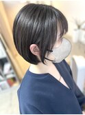 【透け感カラーのショートボブ】