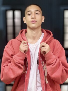 ダッド(DAD) 【Buzz】