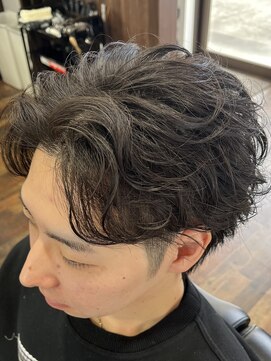 シザーズ(SCISSORS) フェザーパーマ/メンズ/郡山/理容室/バーバー/眉毛/床屋