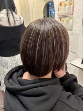 アミリー ひたち野うしく店(Amily) ハイライトバレイヤージュダブルカラーケアブリーチ20代30代