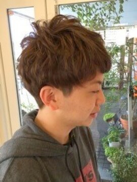 ヘアーメイク リーティ ウメガオカ(HAIR MAKE REATY UMEGAOKA) トップにパーマ　さわやかショートヘア