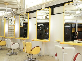 ヘアーヒロ 中西店(hair HIRO)の写真/【熊谷駅】プチプラでも可愛くなるのが《hair HIRO》です♪お子様連れのママさんも大歓迎。